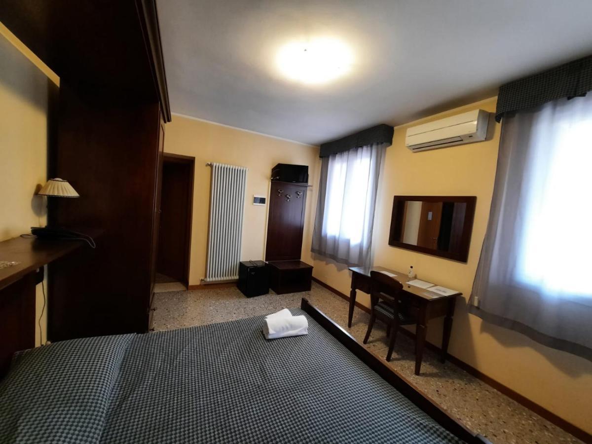 Affittacamere Canal Borso del Grappa Exteriér fotografie